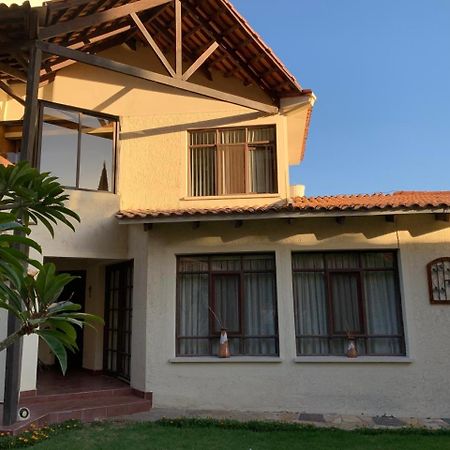 Apartamento Con Jardin Кочабамба Екстериор снимка