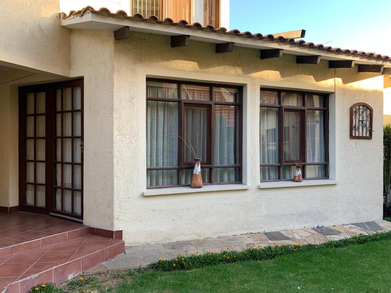 Apartamento Con Jardin Кочабамба Екстериор снимка