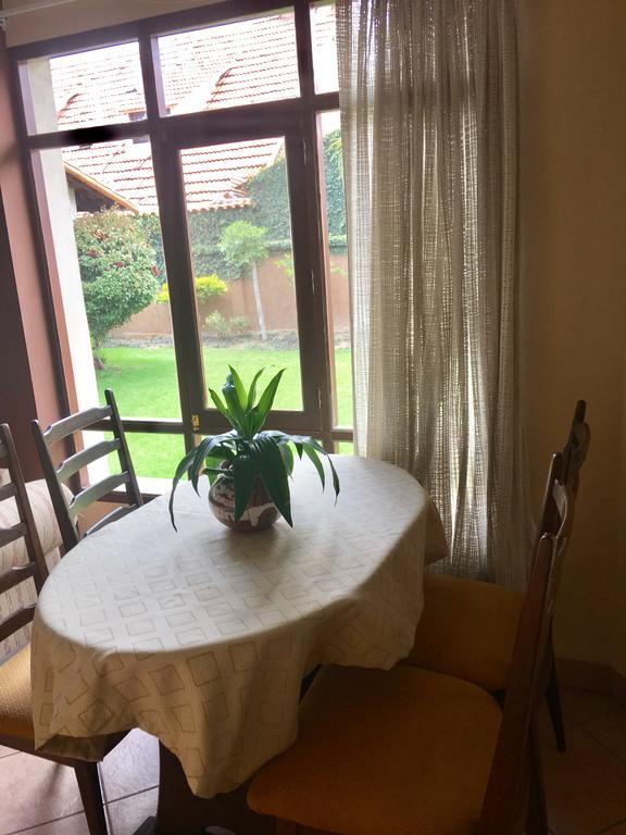 Apartamento Con Jardin Кочабамба Екстериор снимка